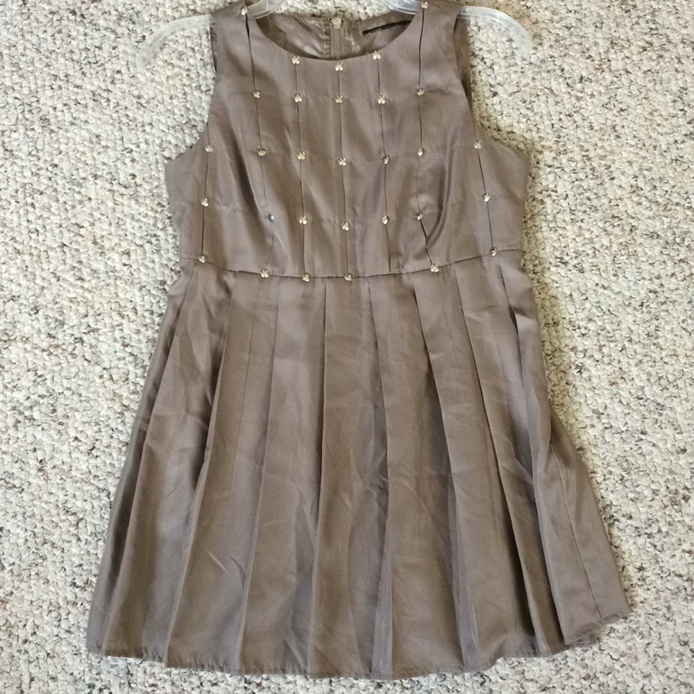 Dress 👗 in kakhi sz S-M